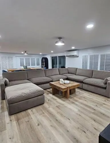 Hoʻonanea I Loko Kailua