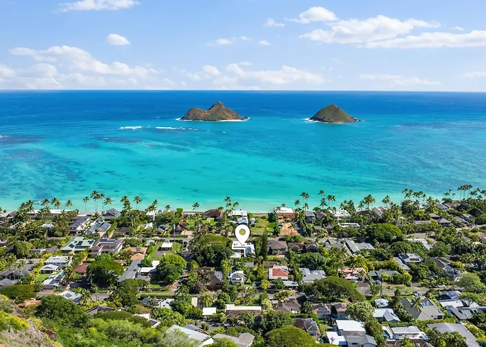 Stunning Lanikai Home Just Steps To The Ocean-Authentic Hawaiian Tropical Charm